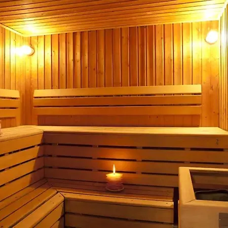 Duplex Avec Piscine Et Sauna Apartment Jausiers Exterior photo
