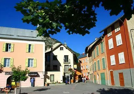 Duplex Avec Piscine Et Sauna Apartment Jausiers Exterior photo