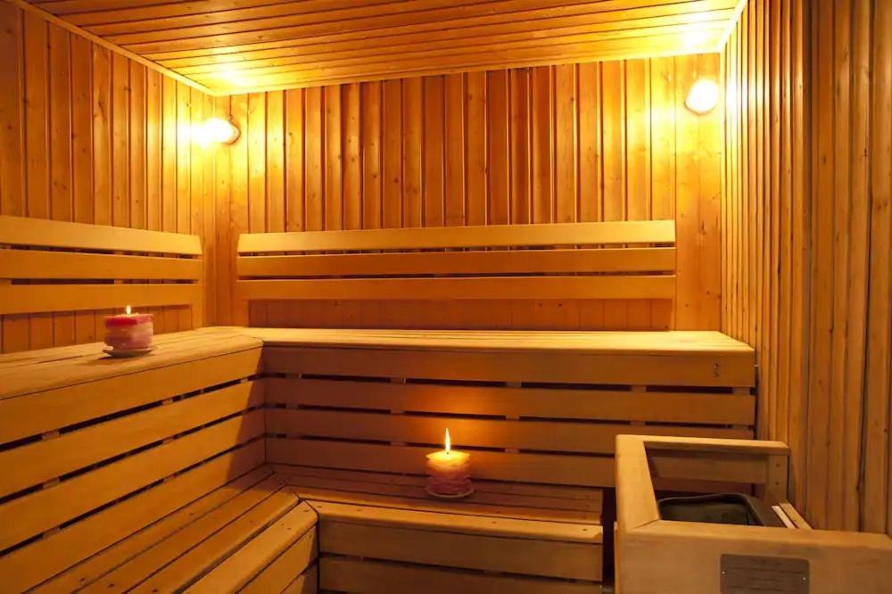 Apartment Duplex Avec Piscine Et Sauna Jausiers